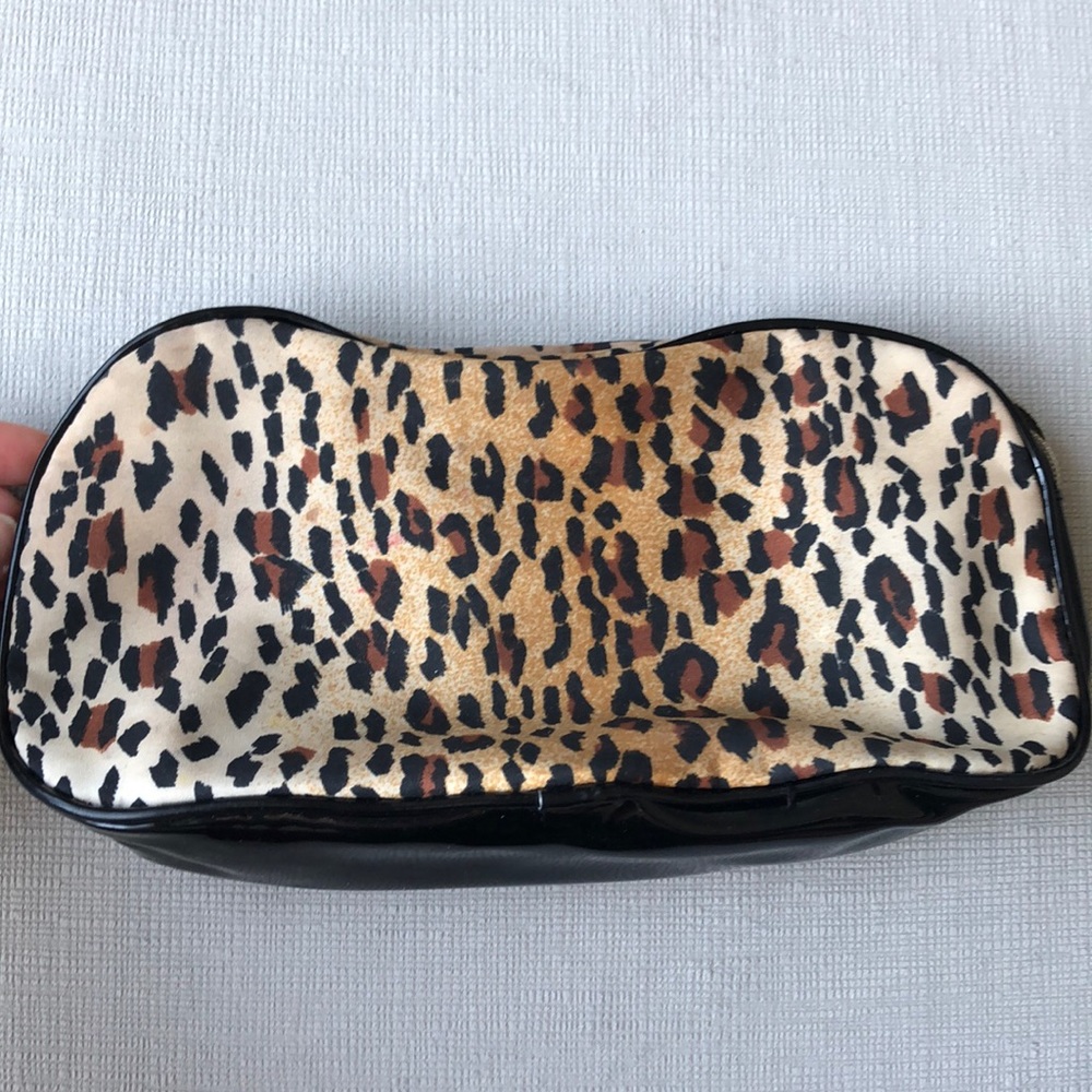 Makeup bag